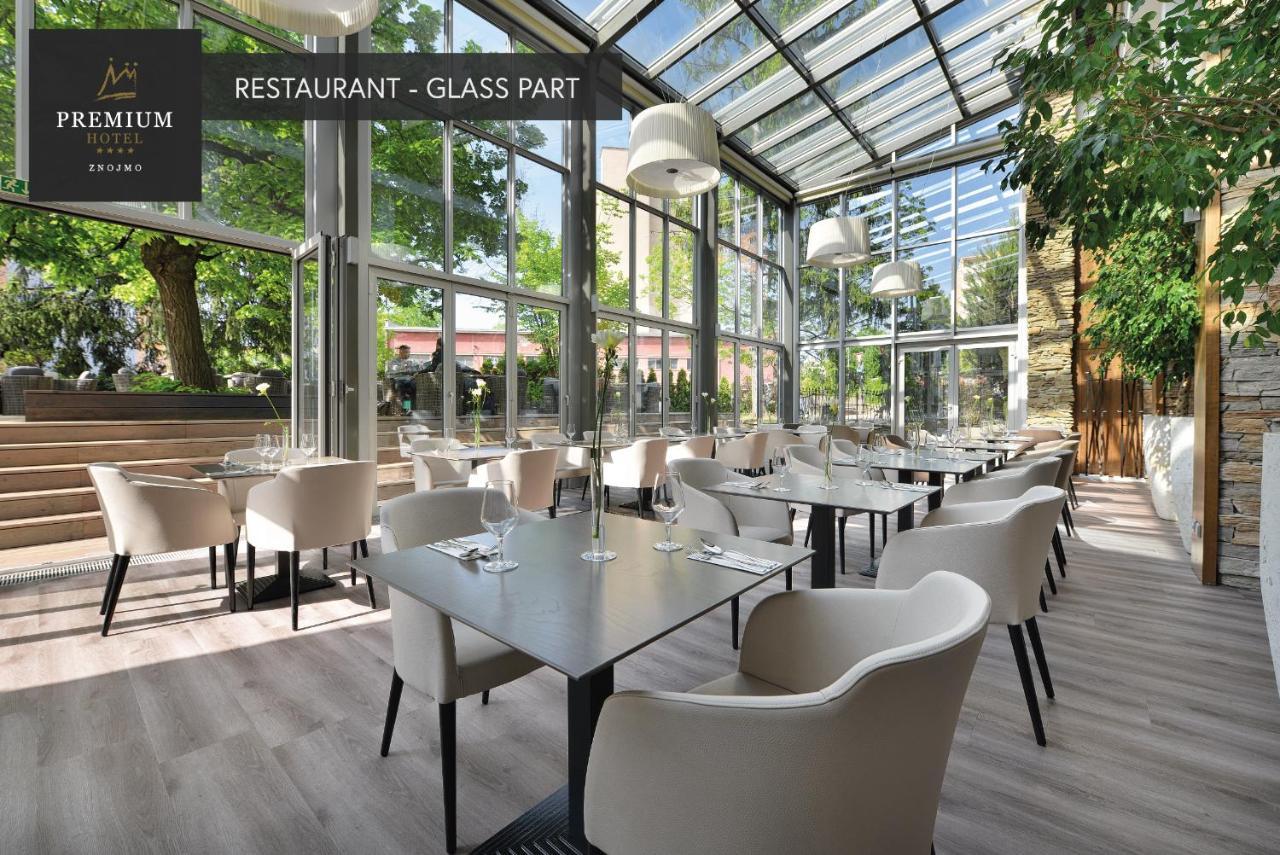 Premium Wellness & Wine Hotel 兹诺伊莫 外观 照片