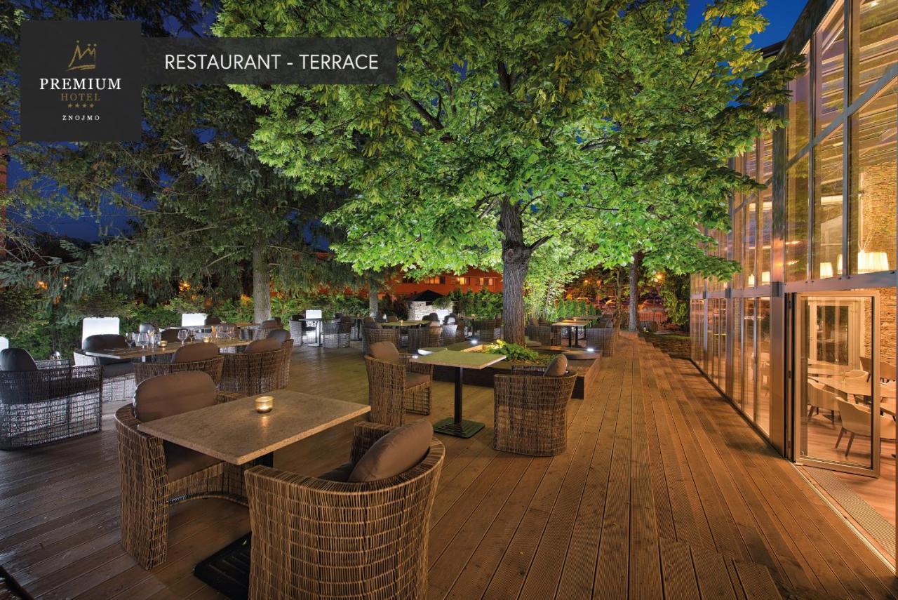 Premium Wellness & Wine Hotel 兹诺伊莫 外观 照片